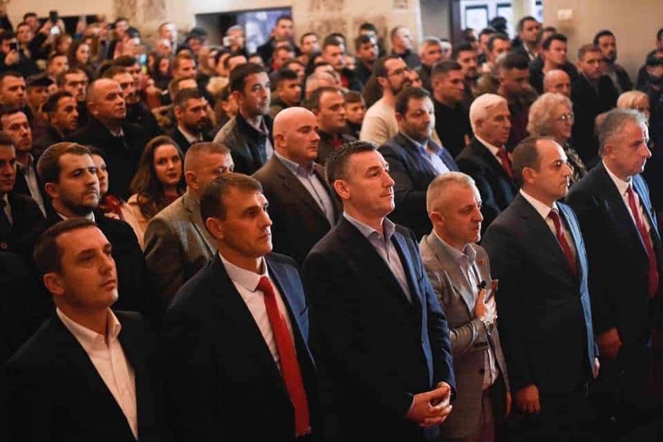 Komuna e Dragashit me në krye Shaban Shabanin kontribuojnë në ndërtimin e 9 shtëpive për qytetarët në nevojë