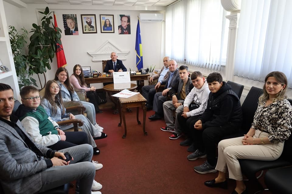 Studenti ShFMU „Ilmi Bahtijari“ u Blaču, pobjednici takmičenja u znanju u okviru projekta „Sunce je naša snaga“