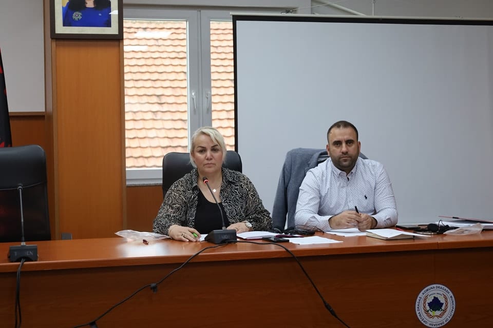 Komitet za politiku i finansije i Komitet za zajednice održali su svoje pete redovne sjednice za 2025. godinu